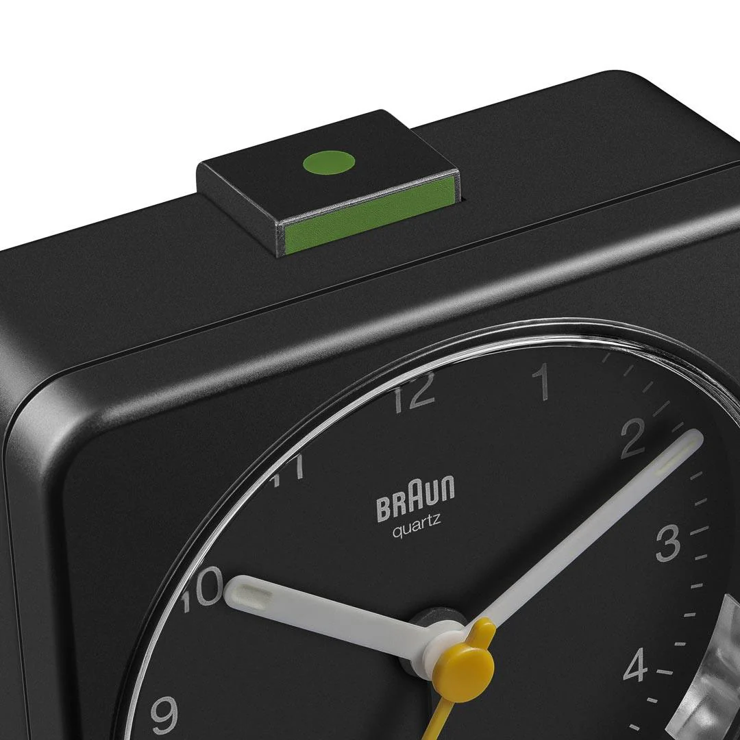 BC03 Braun classic analogue alarm clock  - black - Image 5