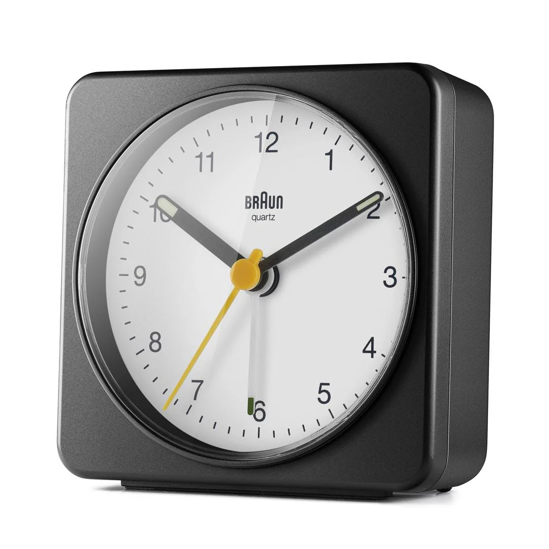 BC03 Braun classic analogue alarm clock  - black & white - Image 3