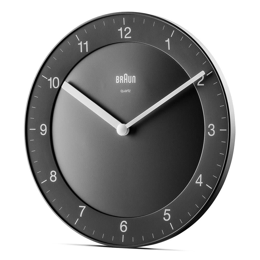 BC06 Braun classic analogue wall clock - black - Image 3