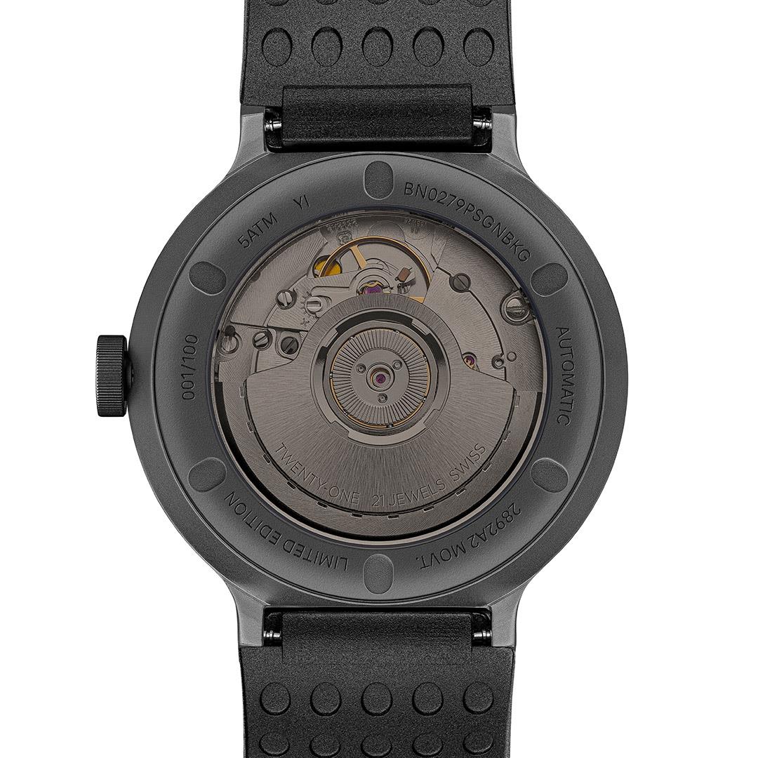 BN0279 Braun + Paul Smith Swiss made automatic watch - black dial and black rubber strap - limited edition - Image 6